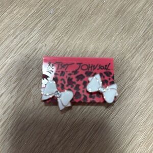 Betsey Johnson white bow earrings